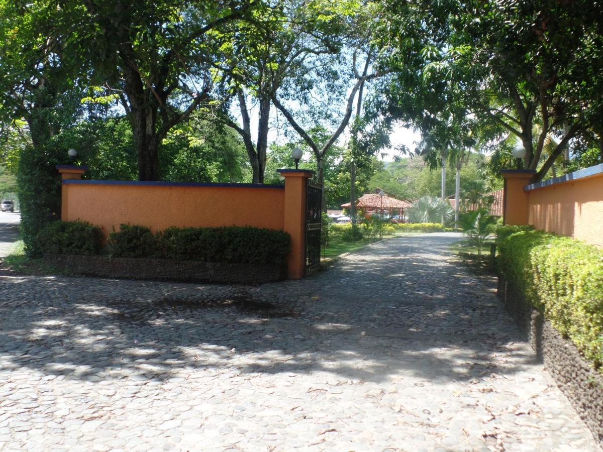 Hotel Hostería Real Santa Fe de Antioquia Exterior foto
